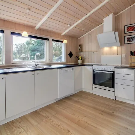 Abiorn - 2-5km From The Sea By Interhome *