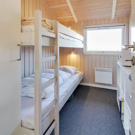 Abiorn - 2-5km From The Sea By Interhome